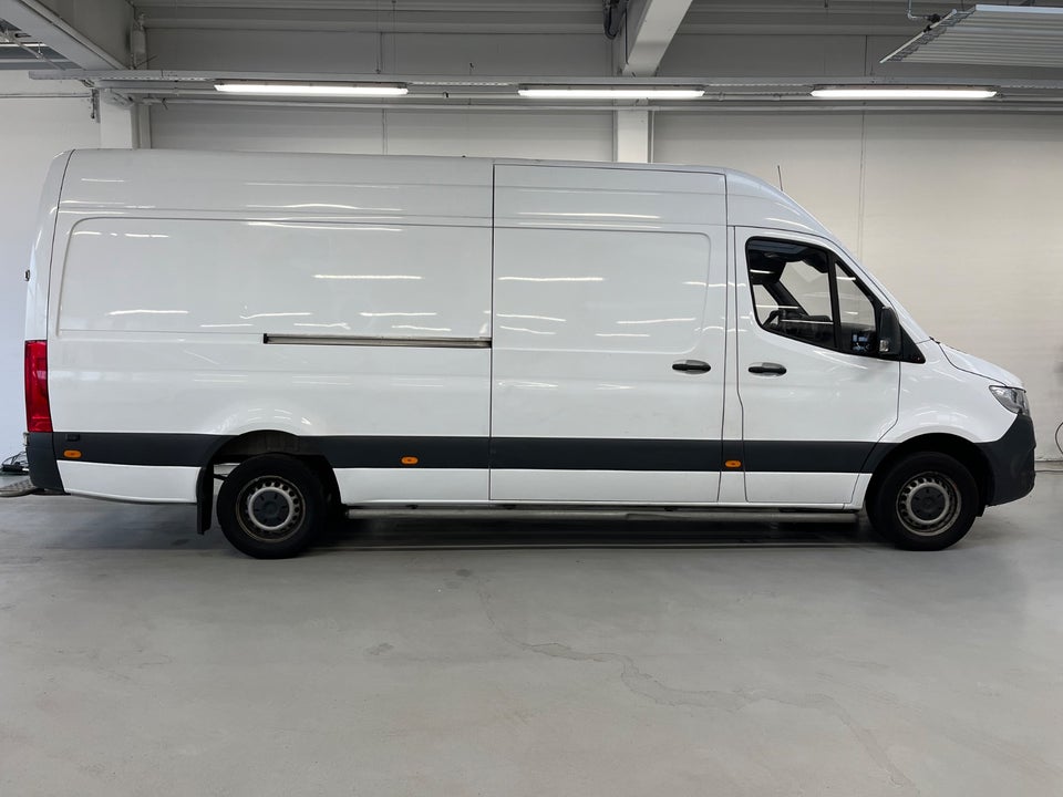 Mercedes Sprinter 317 2,0 CDi A3 Kassevogn aut. RWD