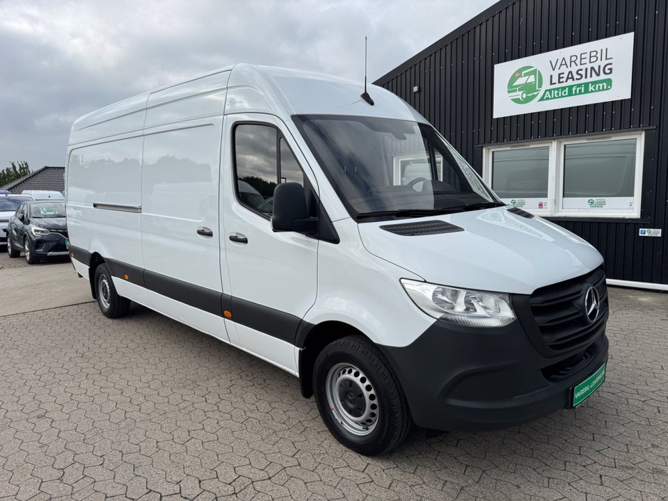 Mercedes Sprinter 317 2,0 CDi A3 Kassevogn aut. RWD