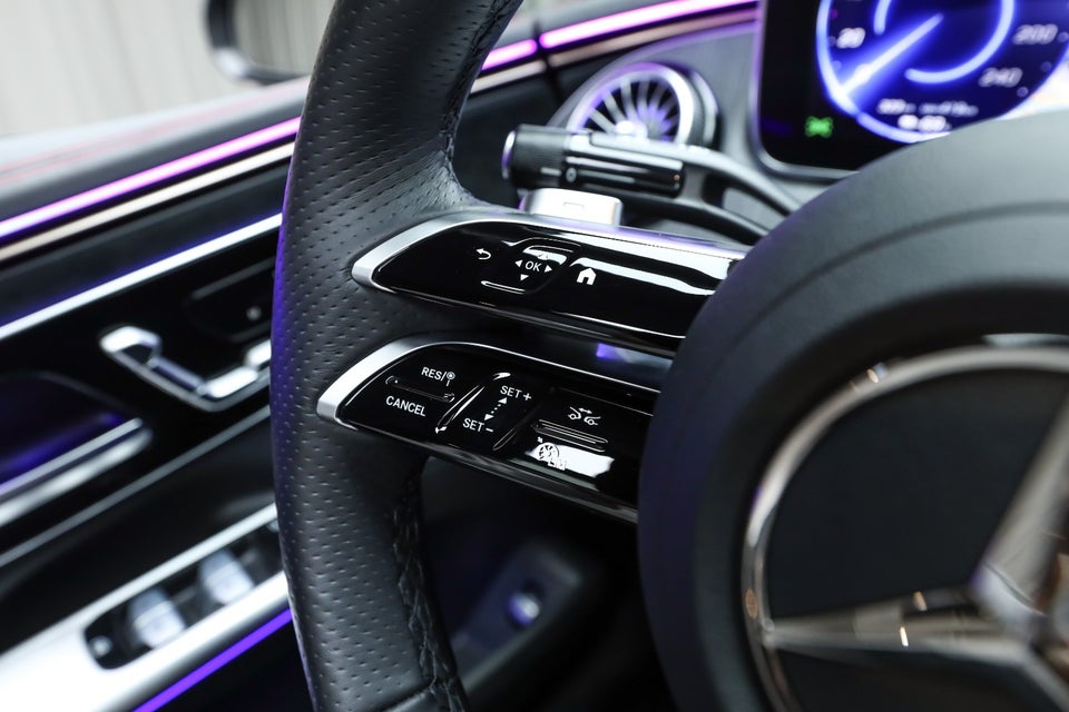 Mercedes EQE350 AMG Line Premium Plus 4d