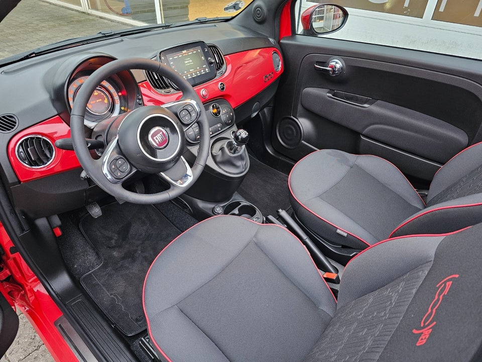 Fiat 500C 1,0 Hybrid (RED) 2d