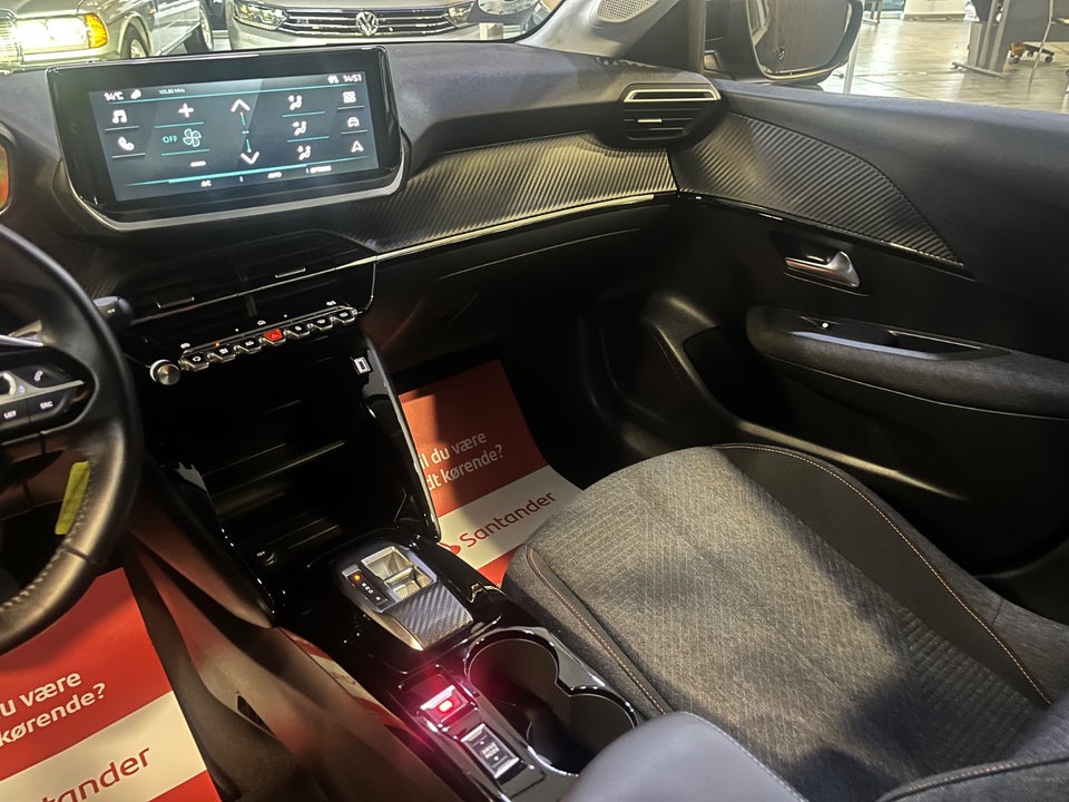 Peugeot e-208 50 Style 5d