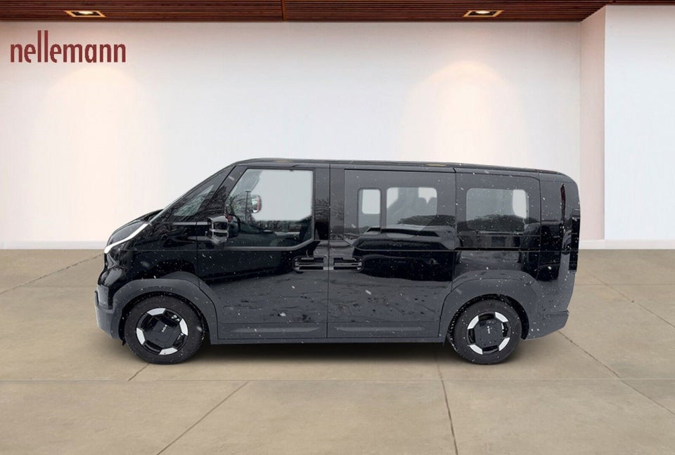 Kia PV5 51 Standard Range Upgrade 5d