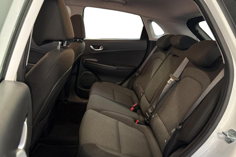 Hyundai Kona 39 EV Select 5d