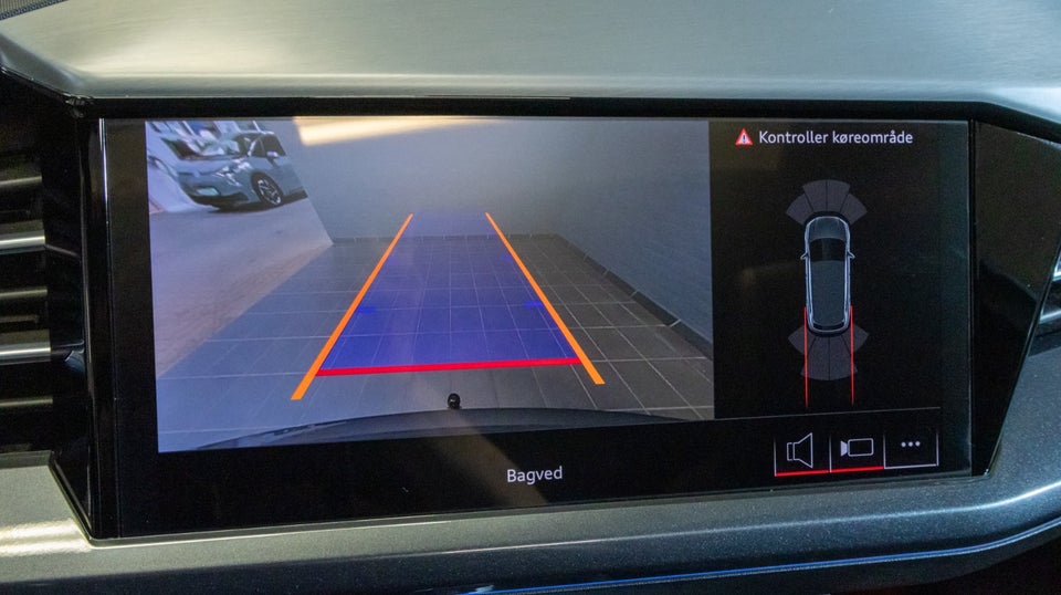 Audi Q4 e-tron 45 S-line 5d