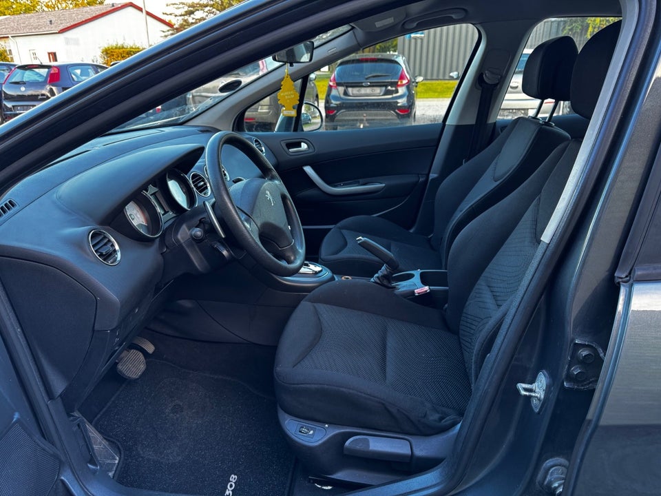 Peugeot 308 1,6 HDi 110 Comfort+ aut. 5d