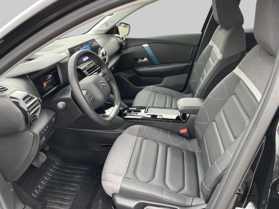 Citroën ë-C4 X 50 Shine 4d