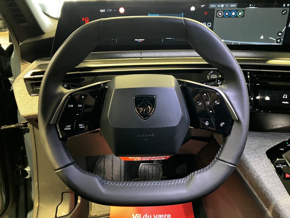 Peugeot e-5008 77 Allure 7prs 5d