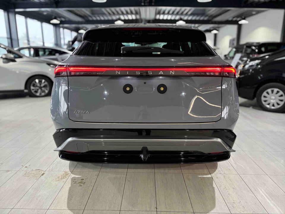 Nissan Ariya 87 Evolve 5d