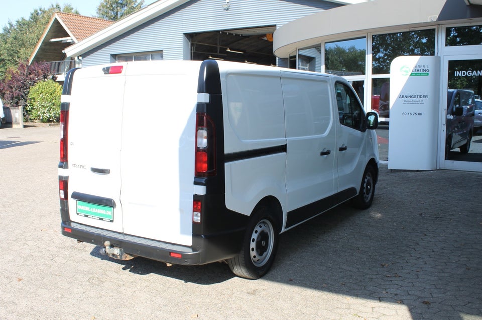 Renault Trafic T29 2,0 dCi 145 L1H1