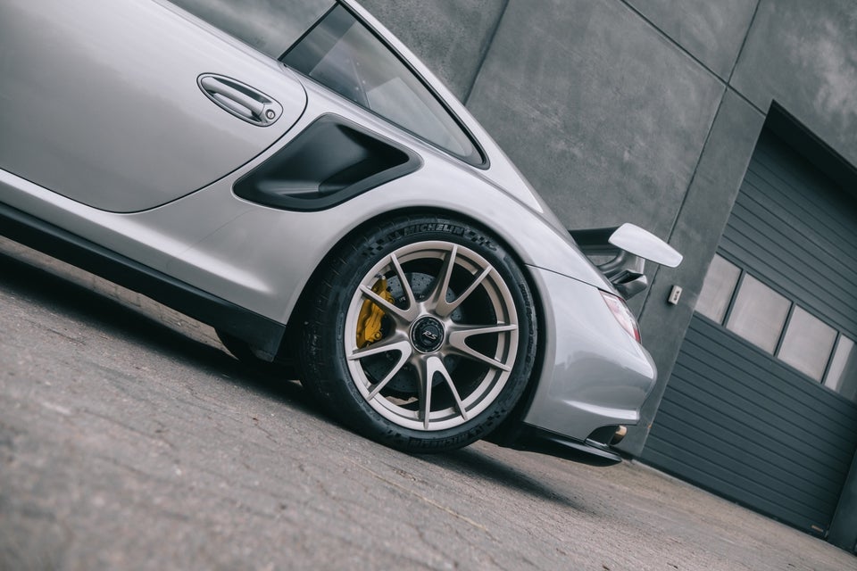 Porsche 911 GT2 RS 3,6 Coupé 2d