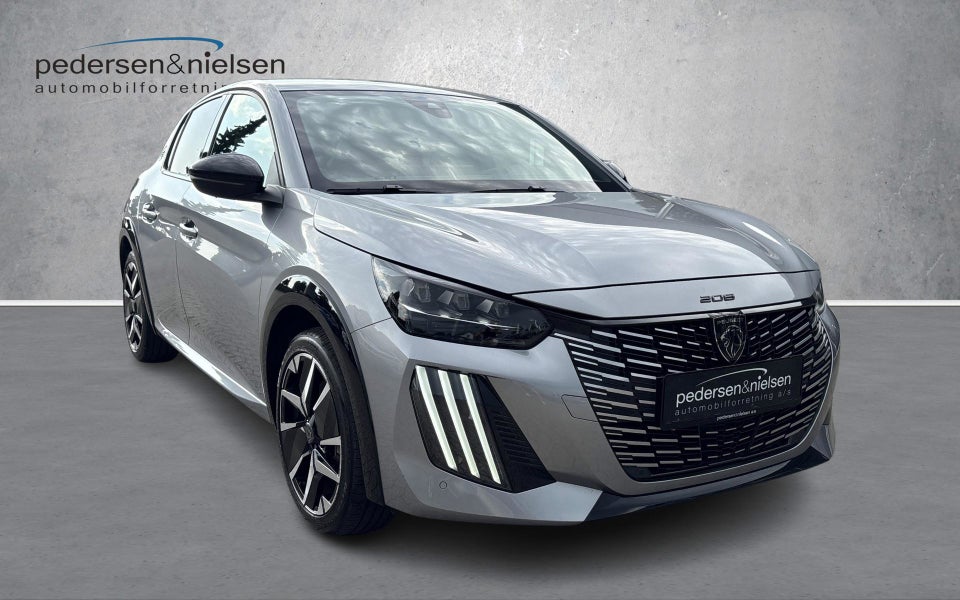 Peugeot e-208 50 GT 5d