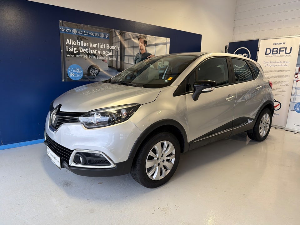 Renault Captur 0,9 TCe 90 Expression 5d