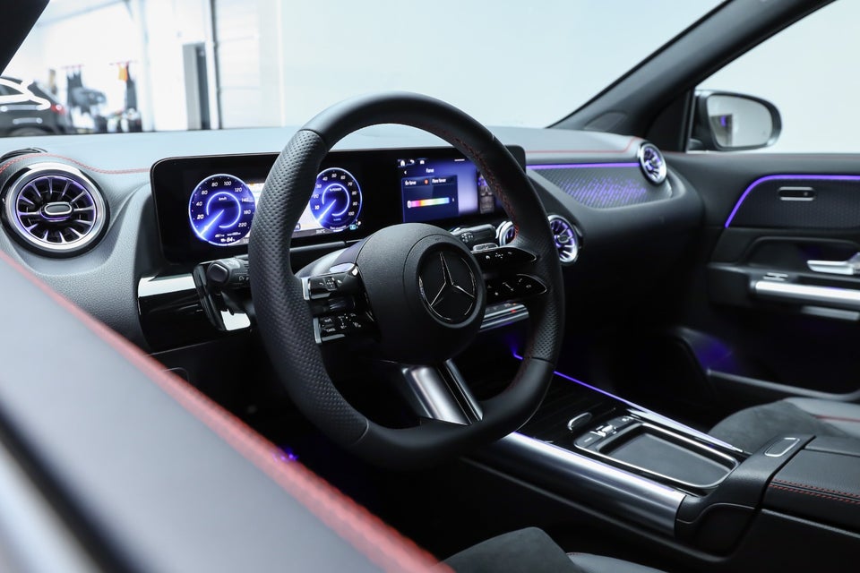 Mercedes EQA250+ AMG Advance 5d