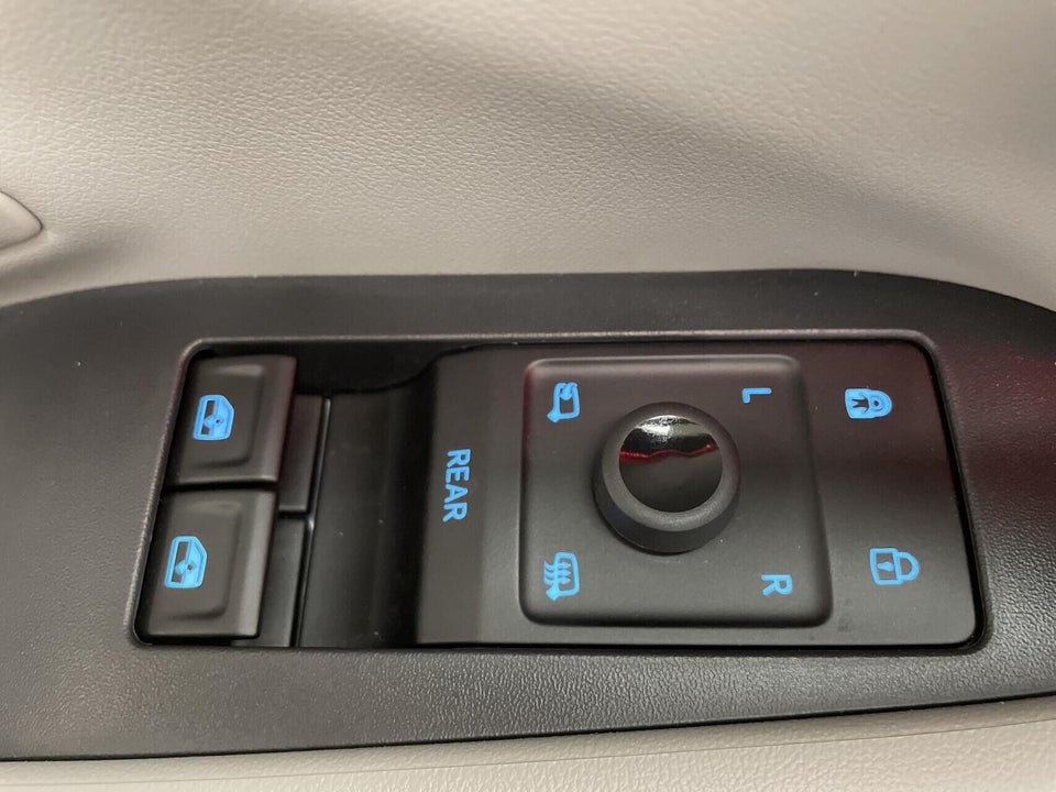 Ford Capri 77 Premium Extended Range 5d