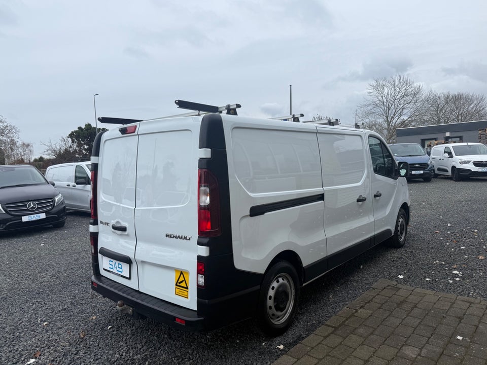 Renault Trafic T29 2,0 dCi 145 L2H1