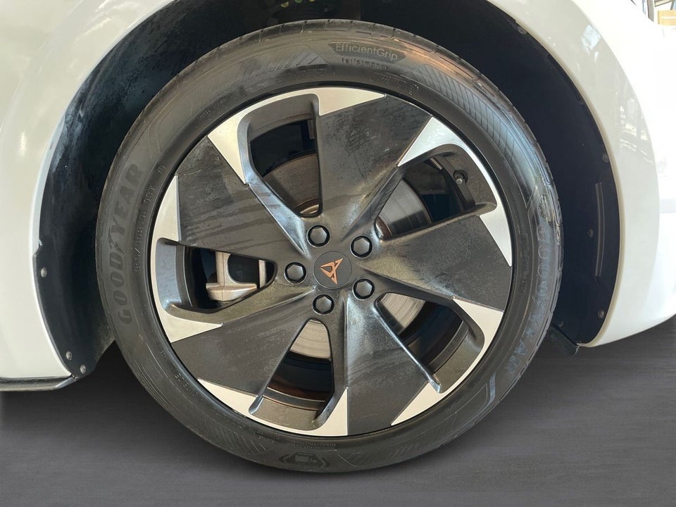 Cupra Born 77 e-Boost Dinamica Pack 5d