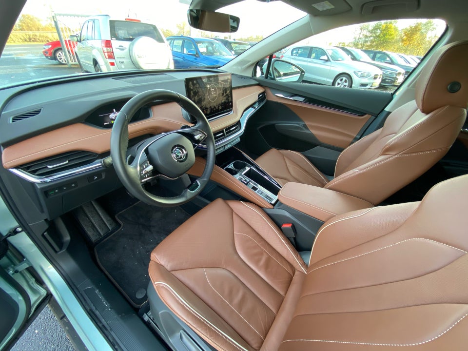 Skoda Enyaq 80 iV Suite 5d