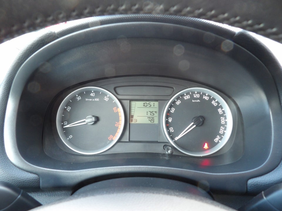 Skoda Fabia 1,6 16V Sport 5d