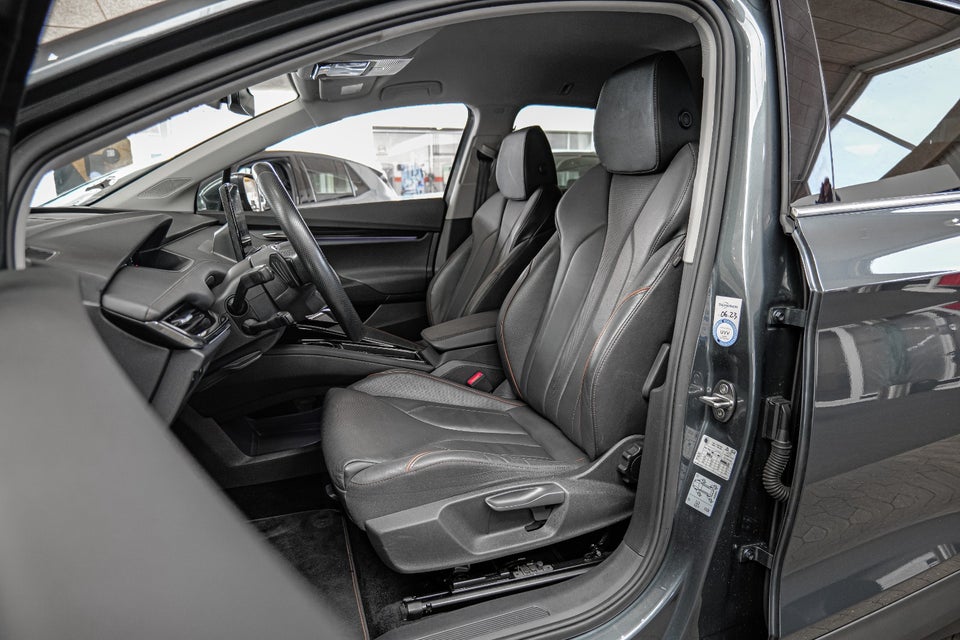 Skoda Enyaq 80 iV Selection Suite 5d