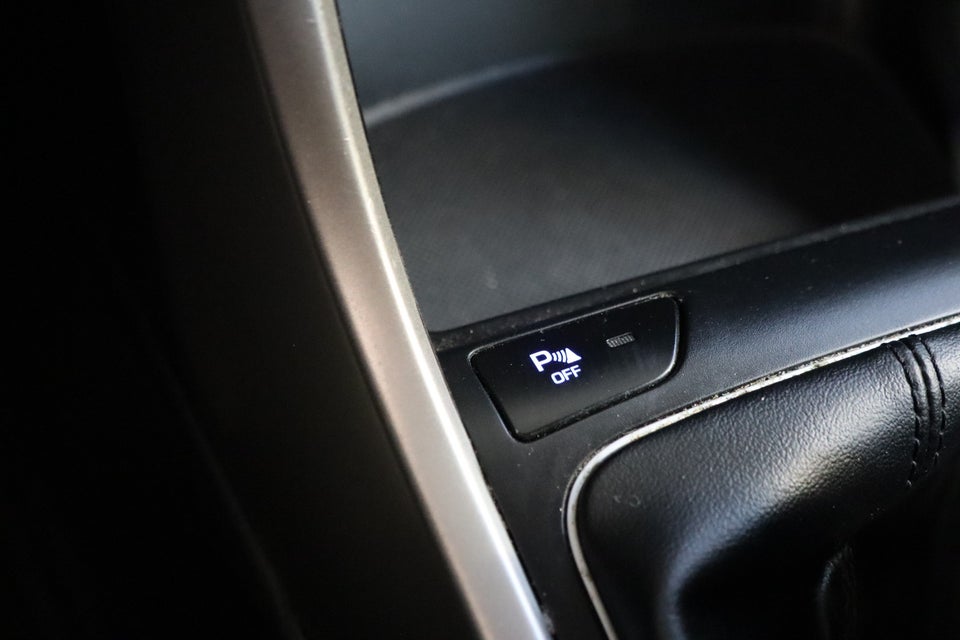 Hyundai i30 1,6 CRDi 110 XTR CW Eco 5d