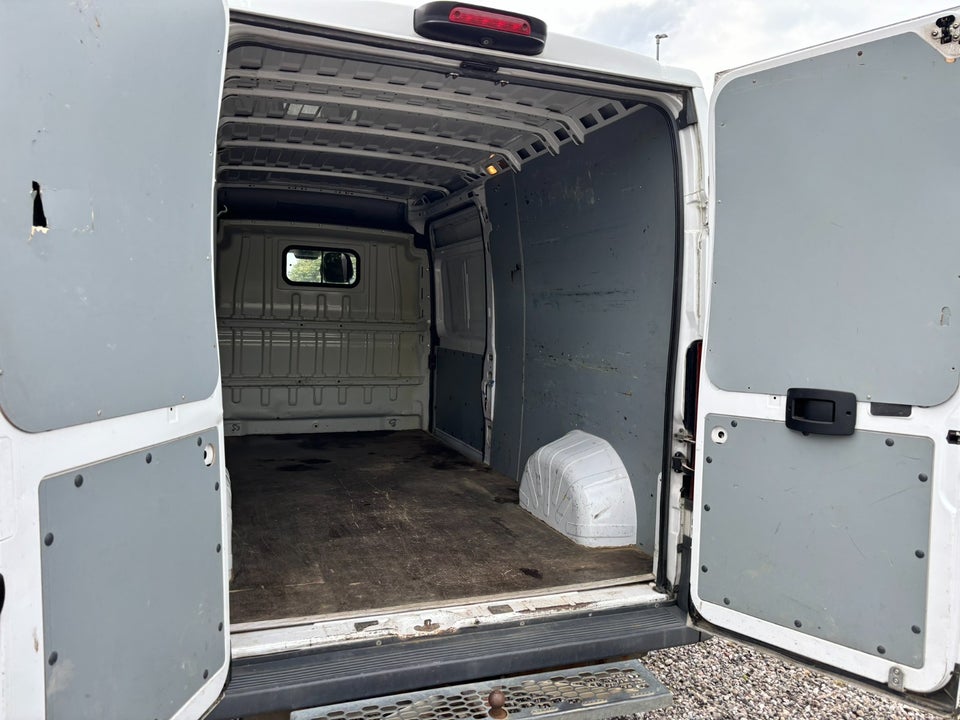 Fiat Ducato 35 2,3 MJT 130 Kassevogn L3H2