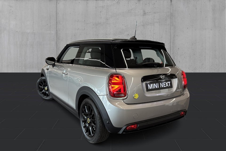 MINI Cooper SE Classic 3d