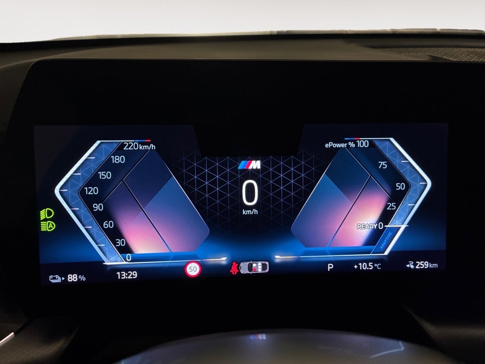 BMW iX2 xDrive30 M-Sport Premium 5d