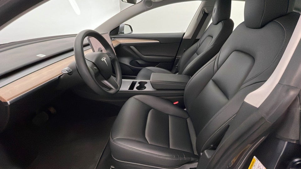 Tesla Model 3 Long Range AWD 4d