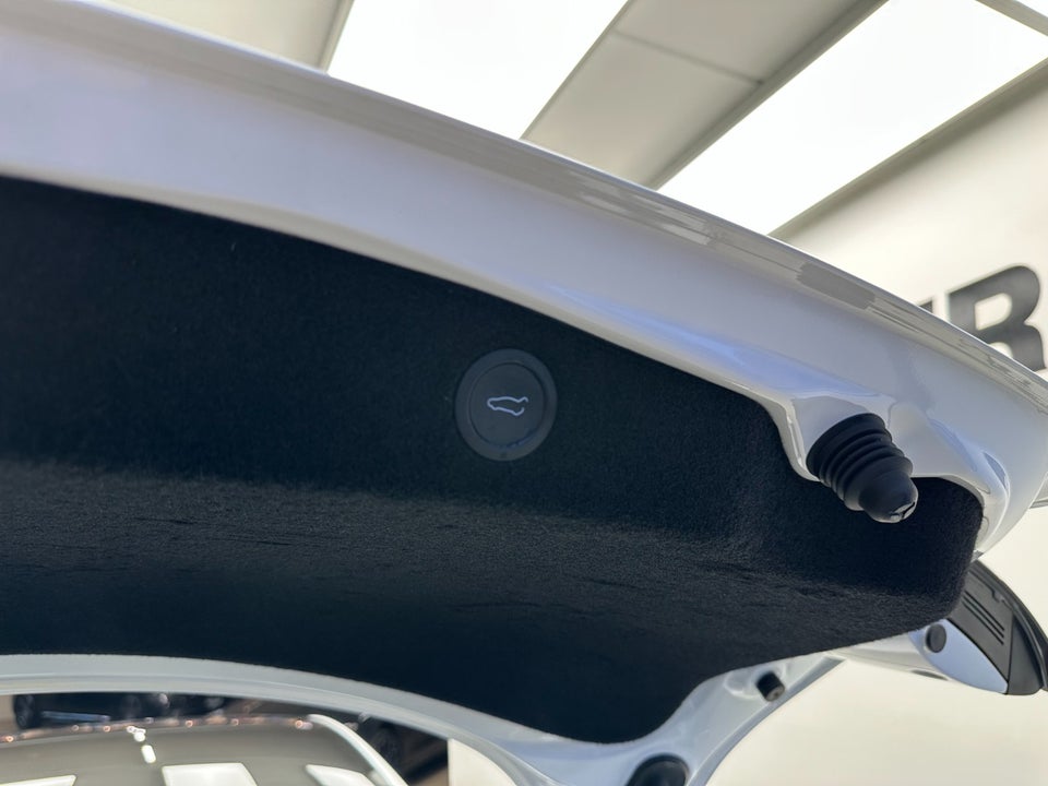 Tesla Model 3 Long Range AWD 4d