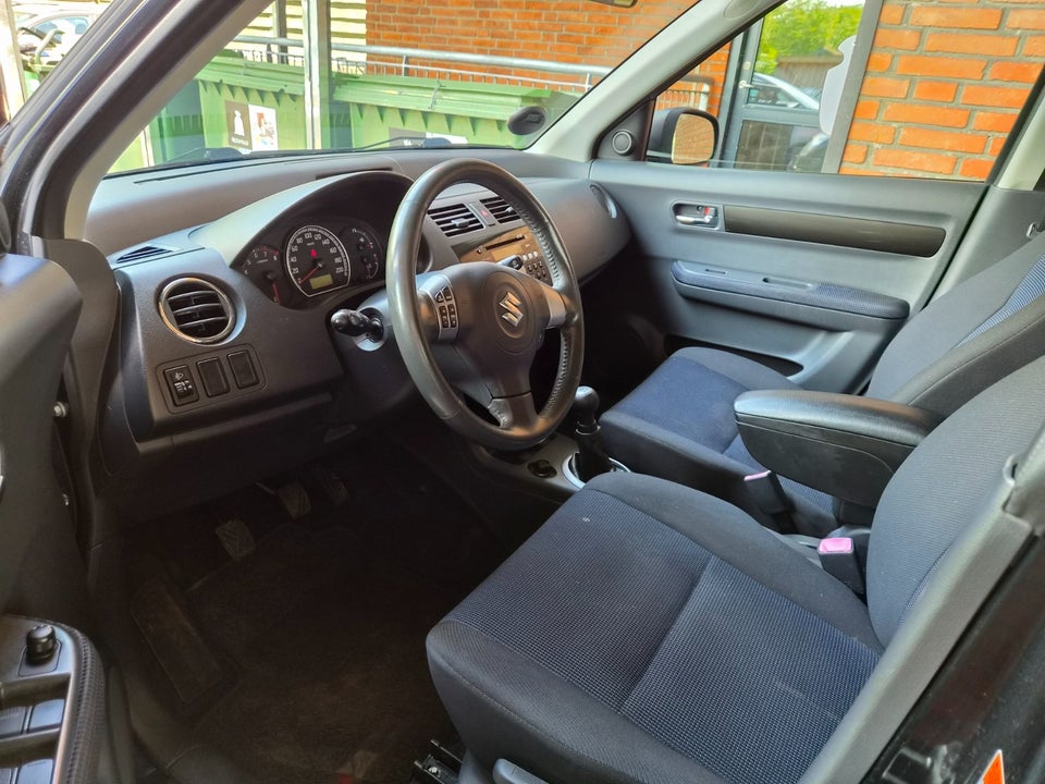 Suzuki Swift 1,3 GL-A 5d