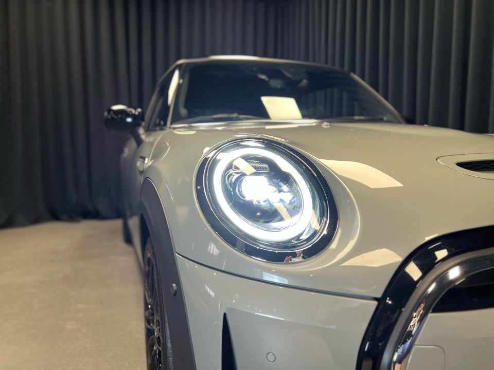 MINI Cooper SE Edition Premium Plus 3d