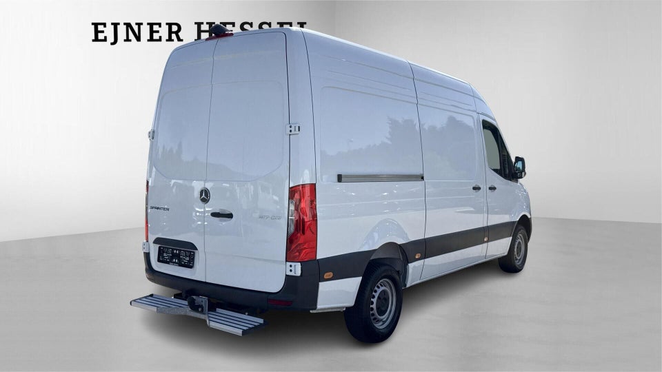 Mercedes Sprinter 317 2,0 CDi A2 Kassevogn PRO aut. RWD