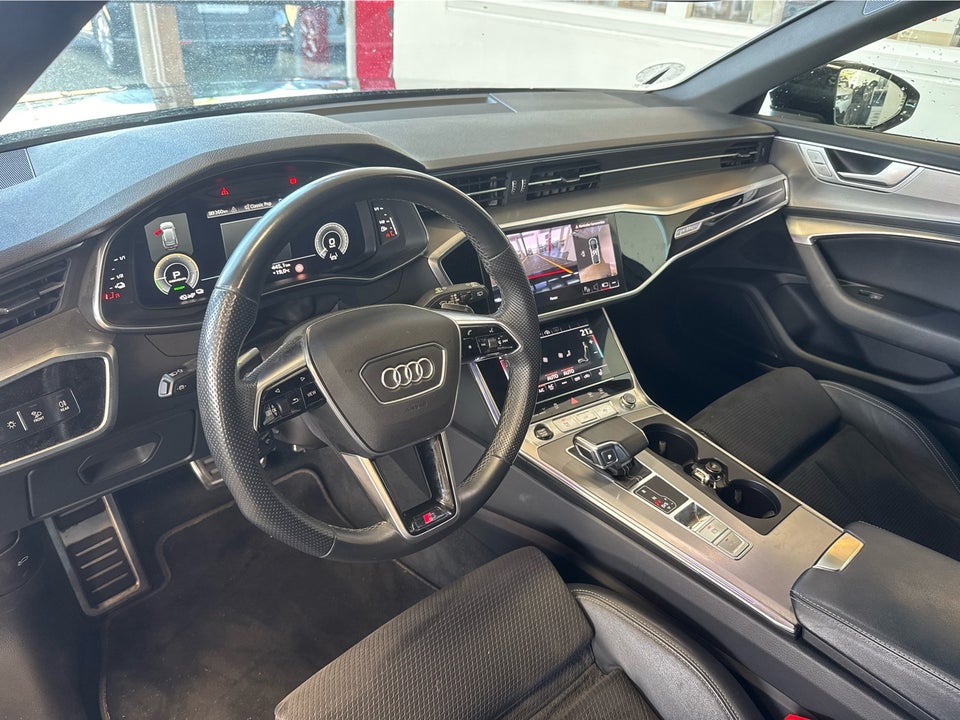 Audi A6 55 TFSi e S-line Avant quattro S-tr. 5d