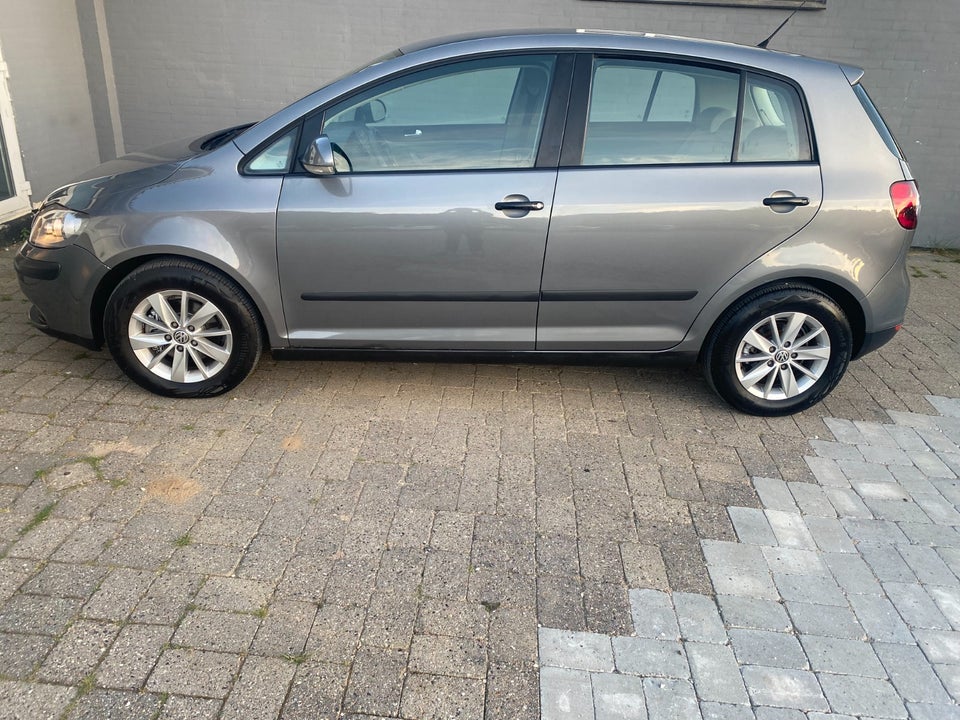 VW Golf Plus 1,6 FSi Sportline Tiptr. 5d