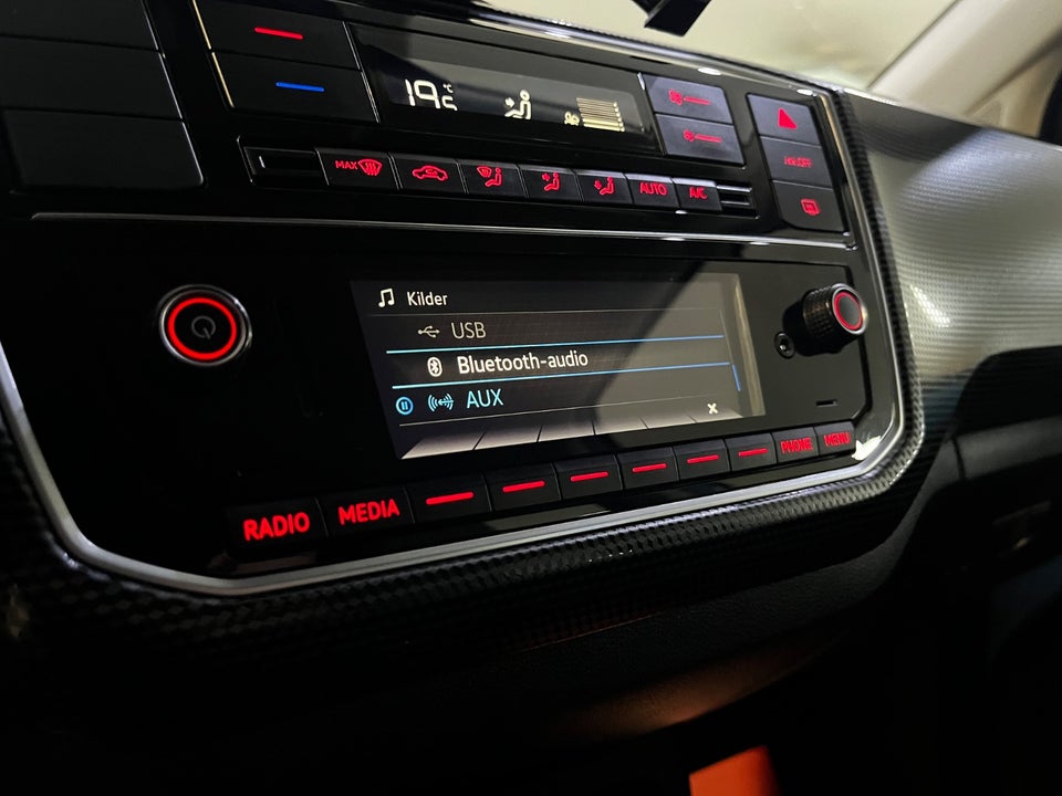 VW e-Up! Move Up! 5d