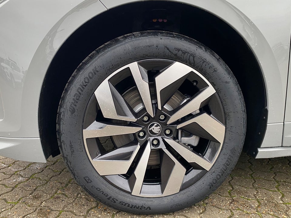 Skoda Enyaq 85 iV Sportline Advanced 5d