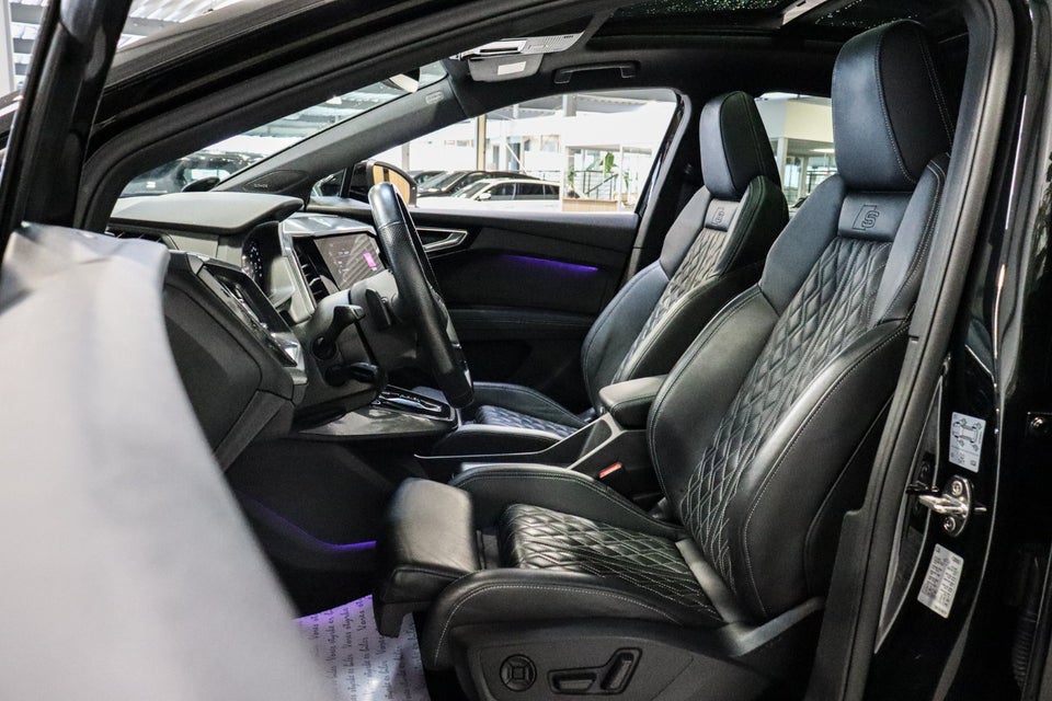 Audi Q4 e-tron 40 S-line Sportback 5d