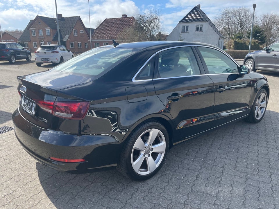 Audi A3 2,0 TDi 150 Ambition 4d