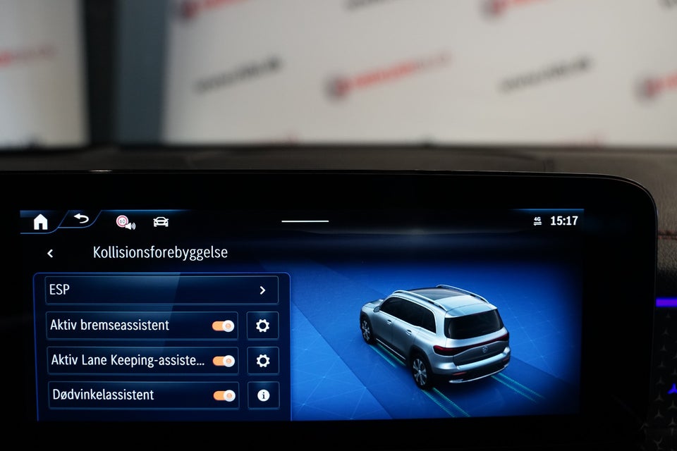 Mercedes EQB300 AMG Line 4Matic 5d