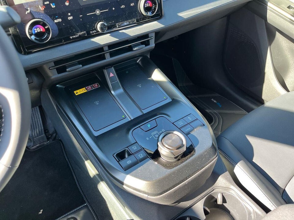 Toyota bZ4X 73 Executive 5d