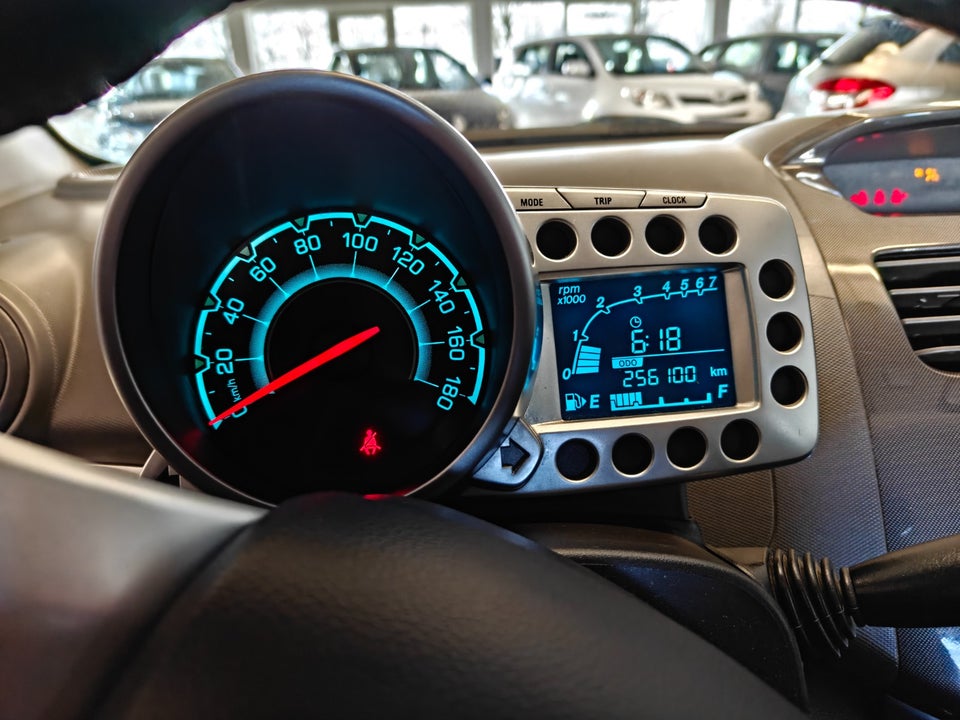 Chevrolet Spark 1,2 LT 5d