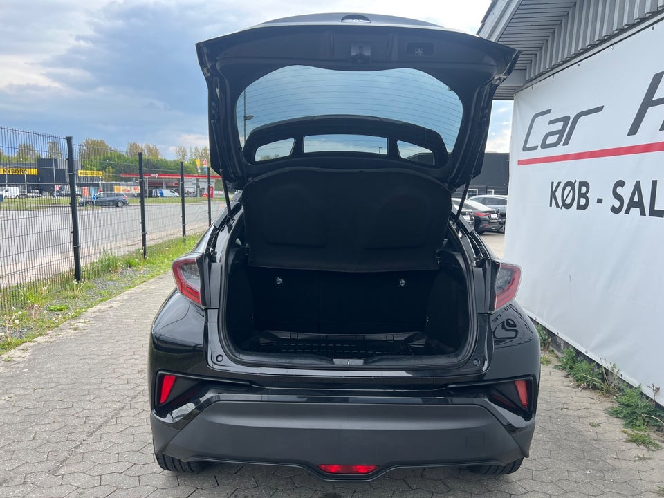 Toyota C-HR 1,8 Hybrid C-HIC CVT 5d