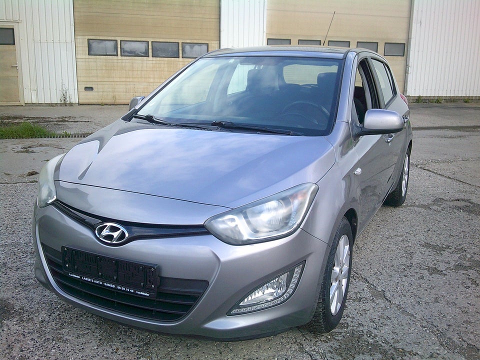 Hyundai i20 1,25 Classic XTR 5d