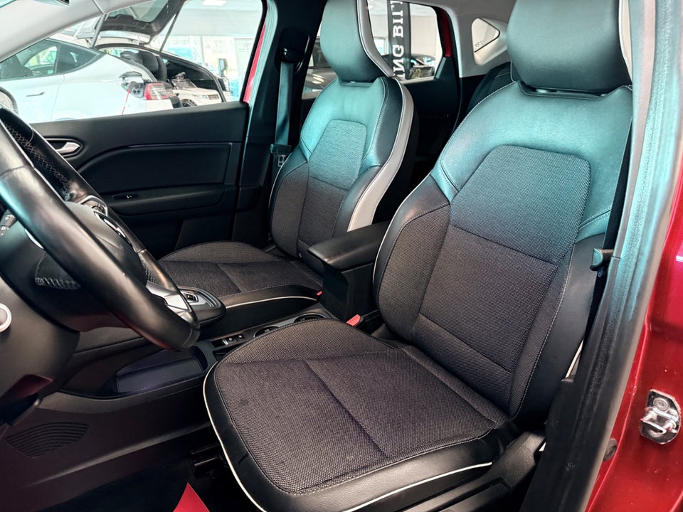 Renault Captur 1,6 E-Tech Intens 5d