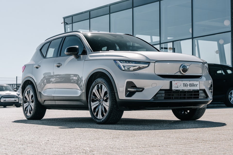 Volvo XC40 ReCharge Twin Plus 5d