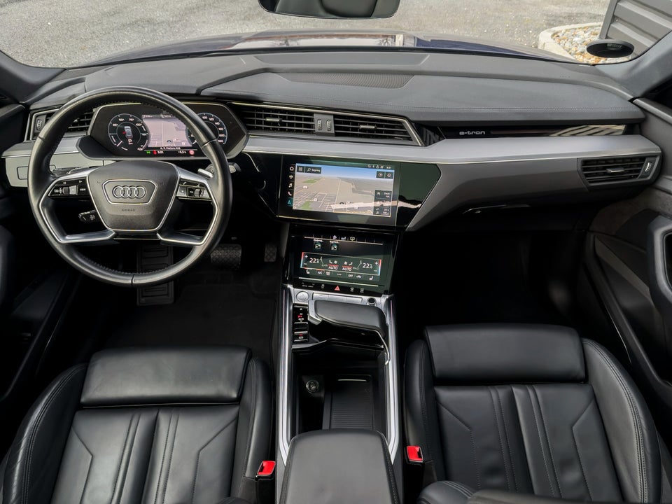 Audi e-tron 55 S-line Sportback quattro 5d