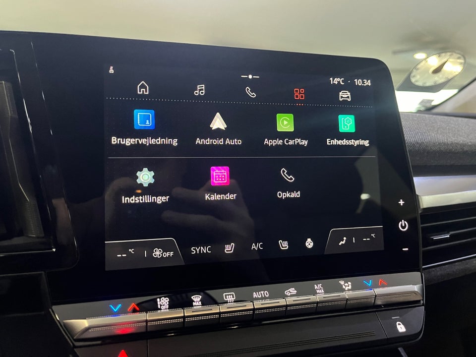 Renault Megane E-Tech 40 Equilibre 5d