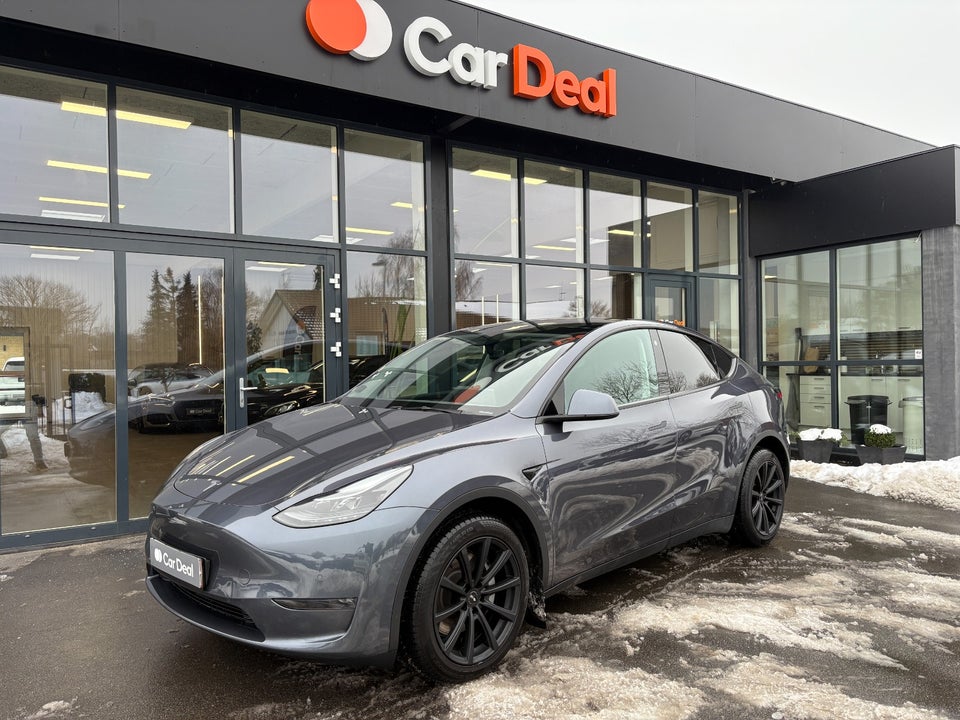 Tesla Model Y Long Range AWD 5d