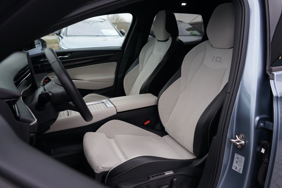 VW ID.7 86 Style S Tourer 5d