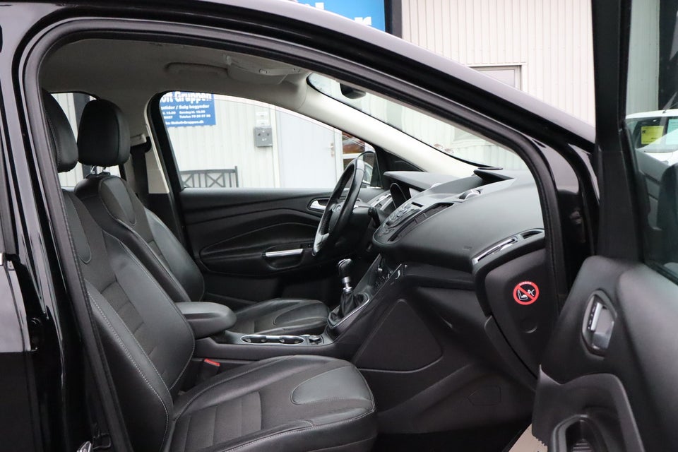 Ford Kuga 1,5 SCTi 150 Titanium+ 5d